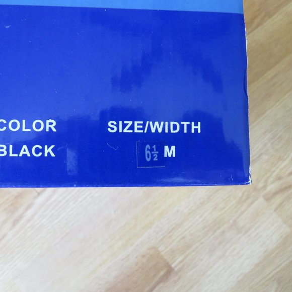 New Women’s White Mountain Black Suede Leather Wedge Fashion Ankle Boots 6.5 M - Picture 4 of 13